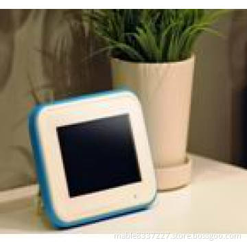 digital photo frame
